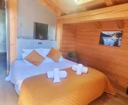 Chalet Les Drus - Luxury Chalet For 8