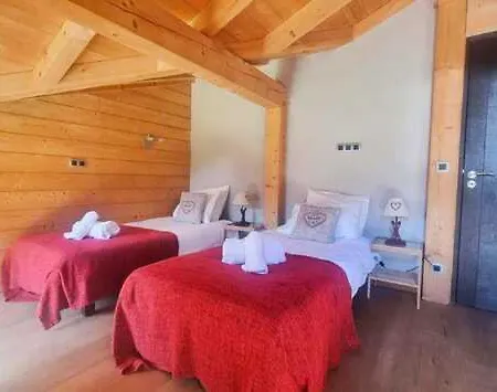 Les Drus - Luxury Chalet For 8 Chalet Chamonix